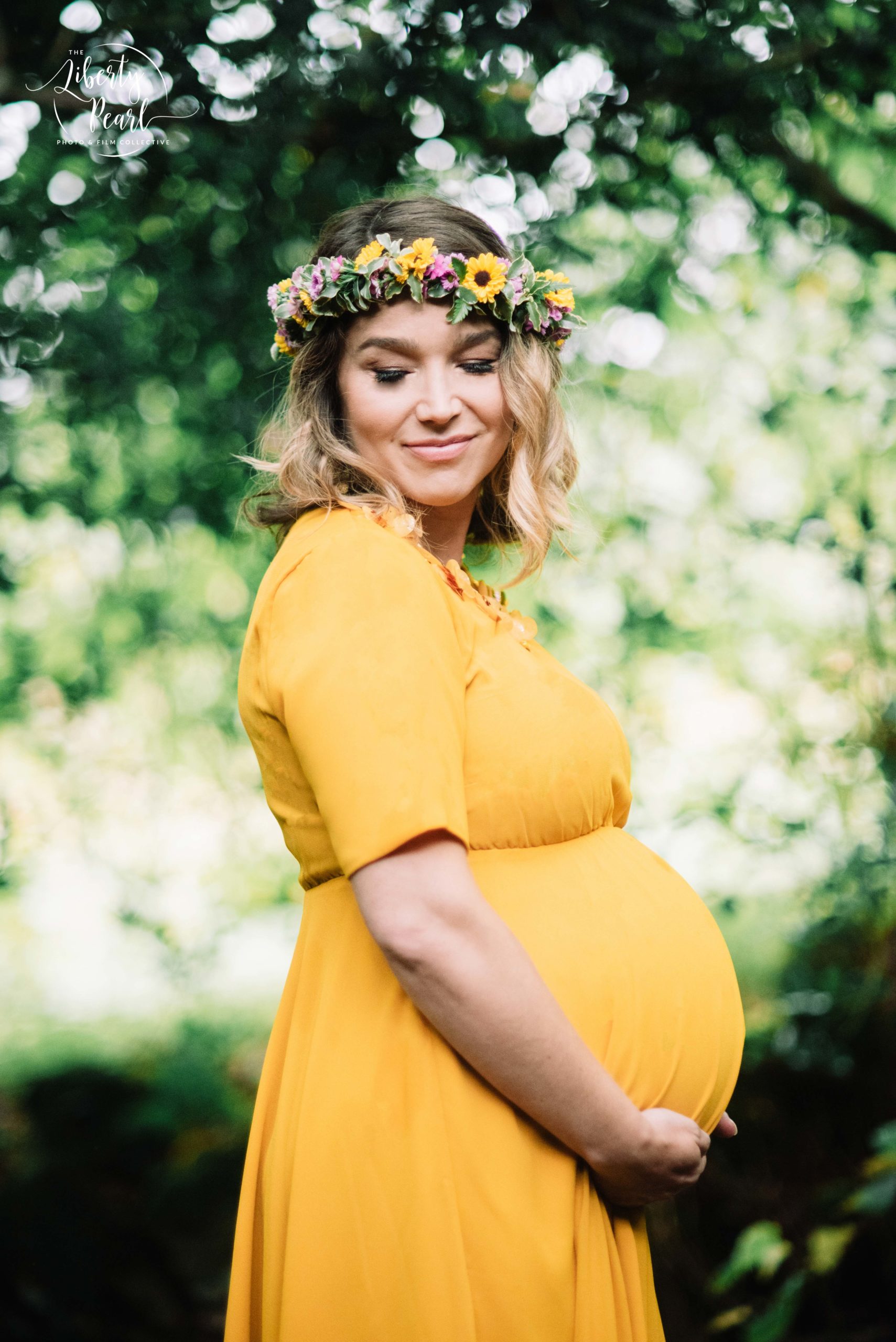 Maternity Photographer Devon and Cornwall Natural Liberty Pearl Photography